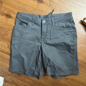 Kuhl adventure shorts. Size 10. Super comfy with drawstring adjustment.